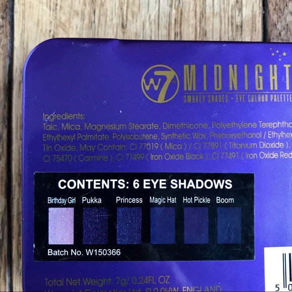 *Free*  Brand New W7 Midnight Smoky Eyeshadow Kit - Picture 8 of 8